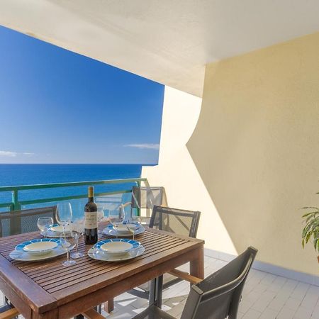 Honey Apartment On The Beach With Pool Funchal  Exteriör bild